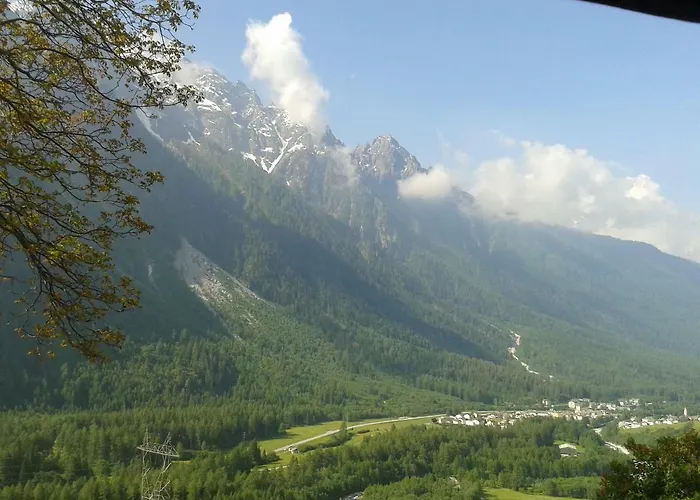 Casa Tavernela بيت للعطل *